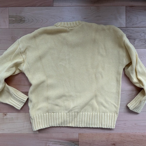 GAP Butter Yellow Crewneck Sweater - Picture 3 of 5